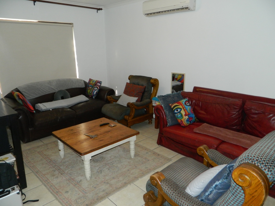 To Let 3 Bedroom Property for Rent in Paarl North Western Cape